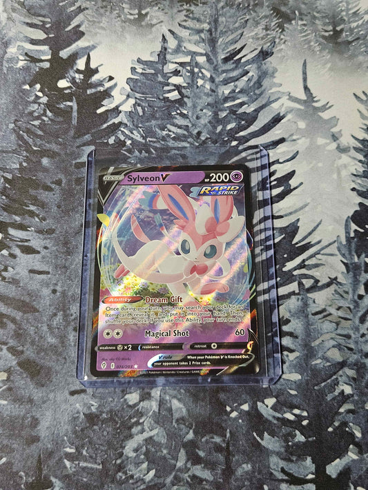 Sylveon V - 074/203 - Evolving Skies