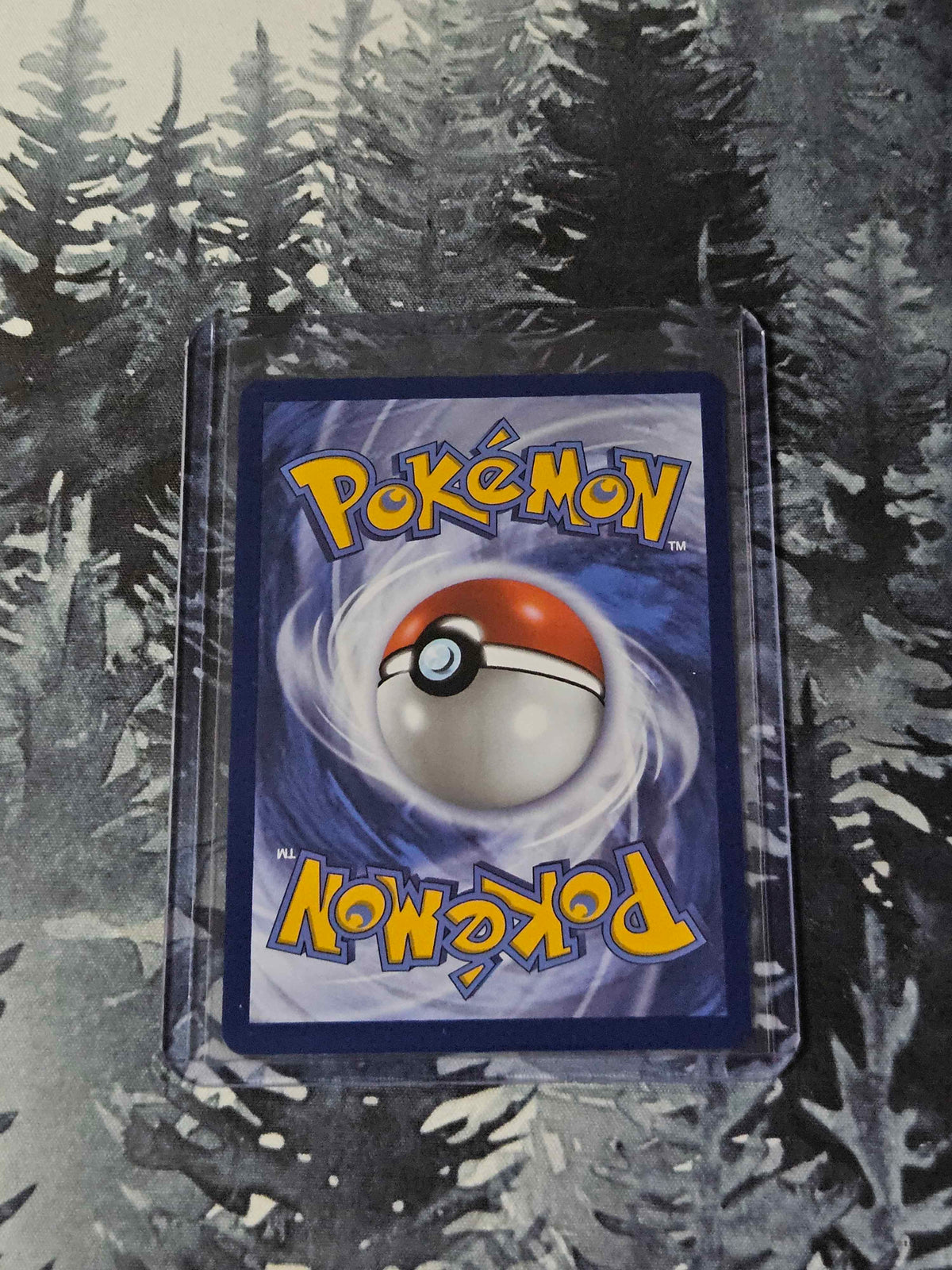 Goldeen - 087/084 - Pitch Black