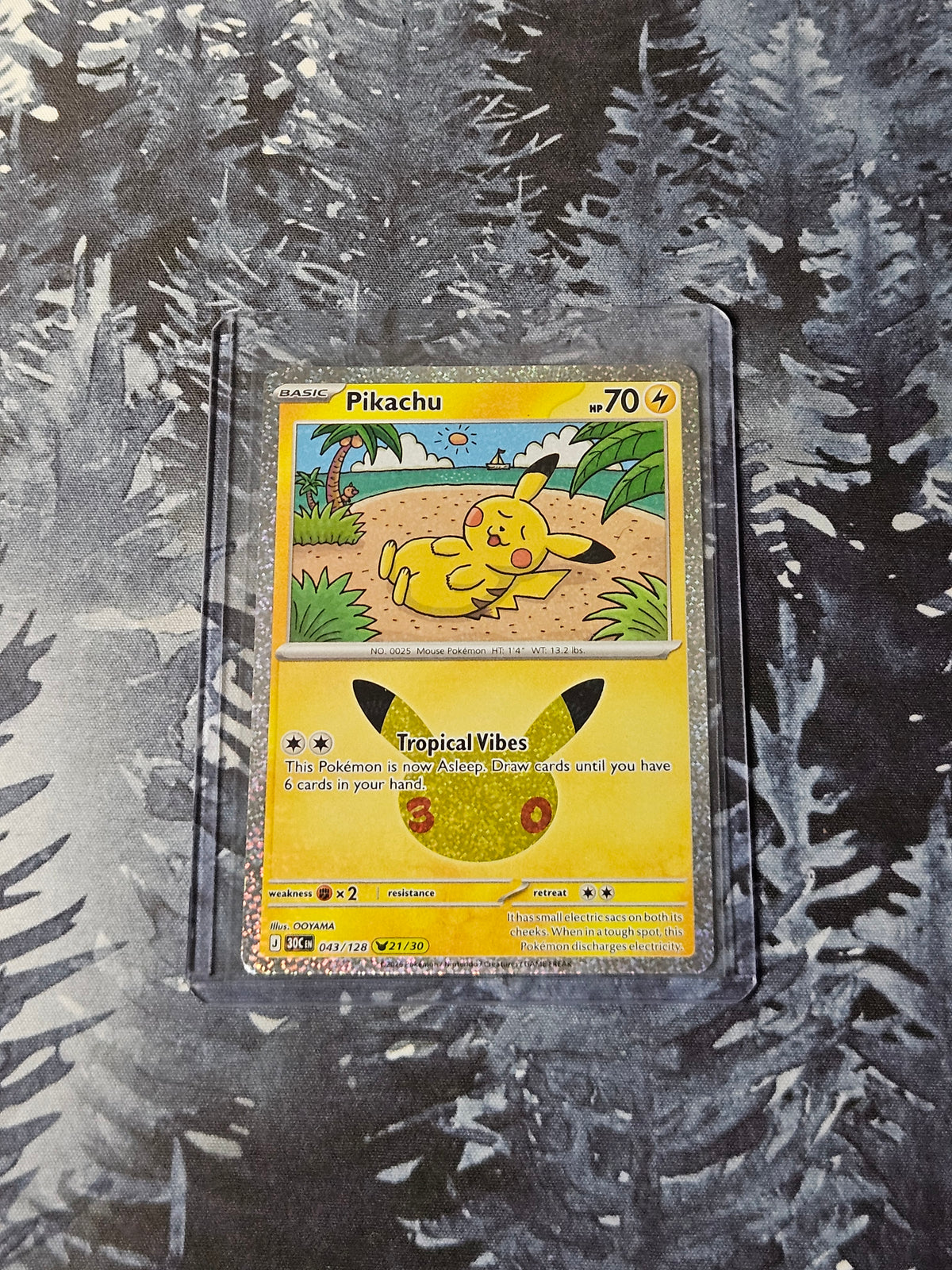Pikachu #21 - 043/128 - 30th Celebration