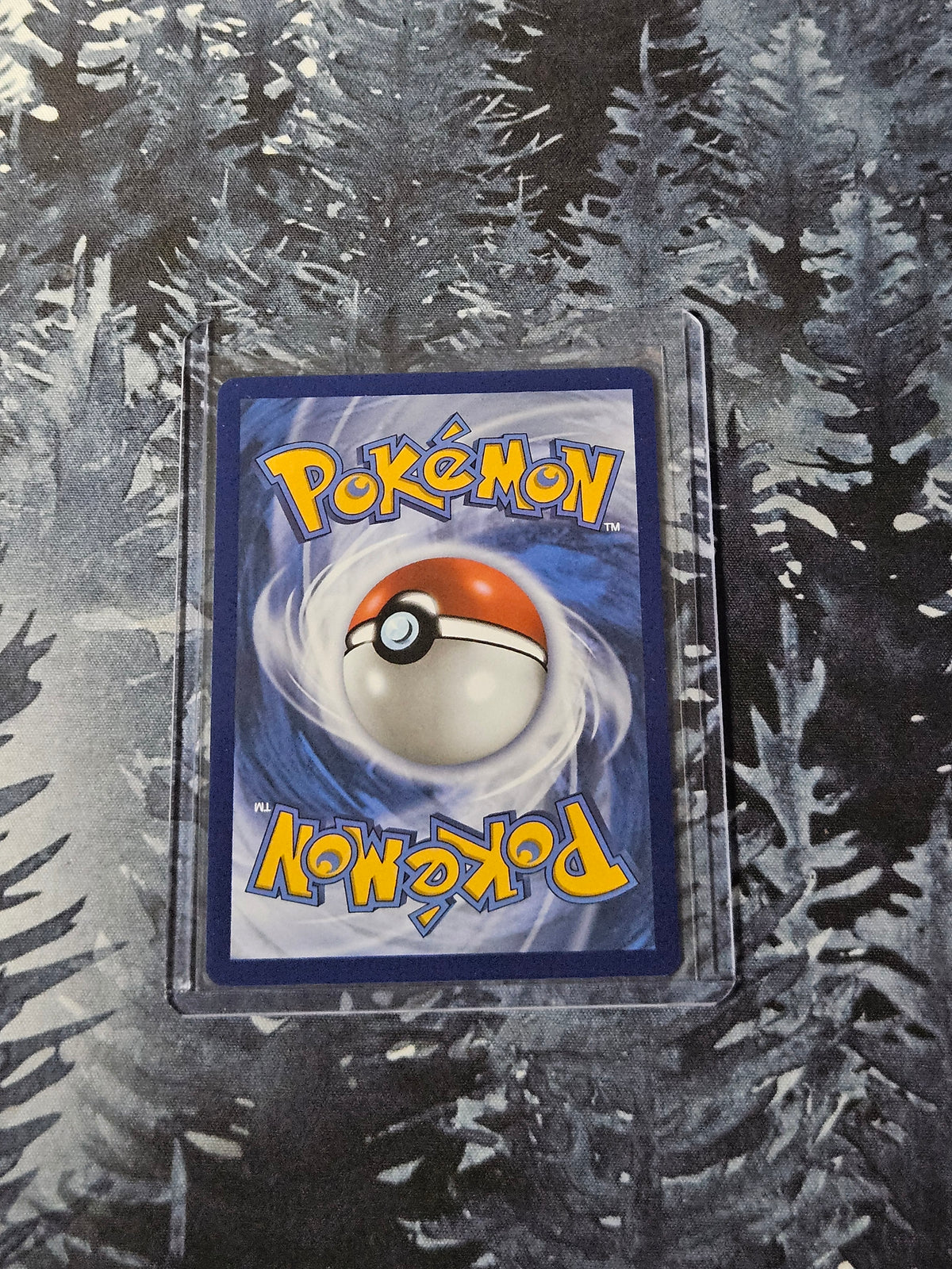 Pikachu #21 - 043/128 - 30th Celebration