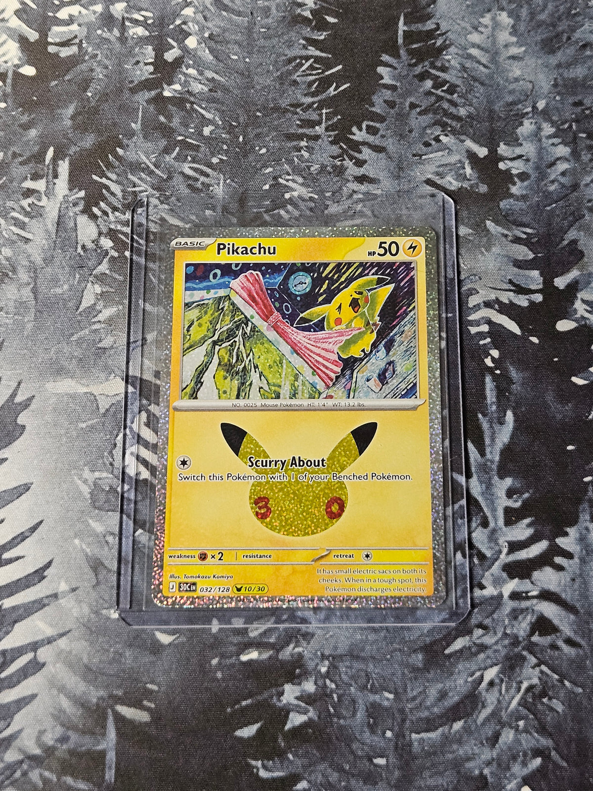 Pikachu #10 - 032/128 - 30th Celebration