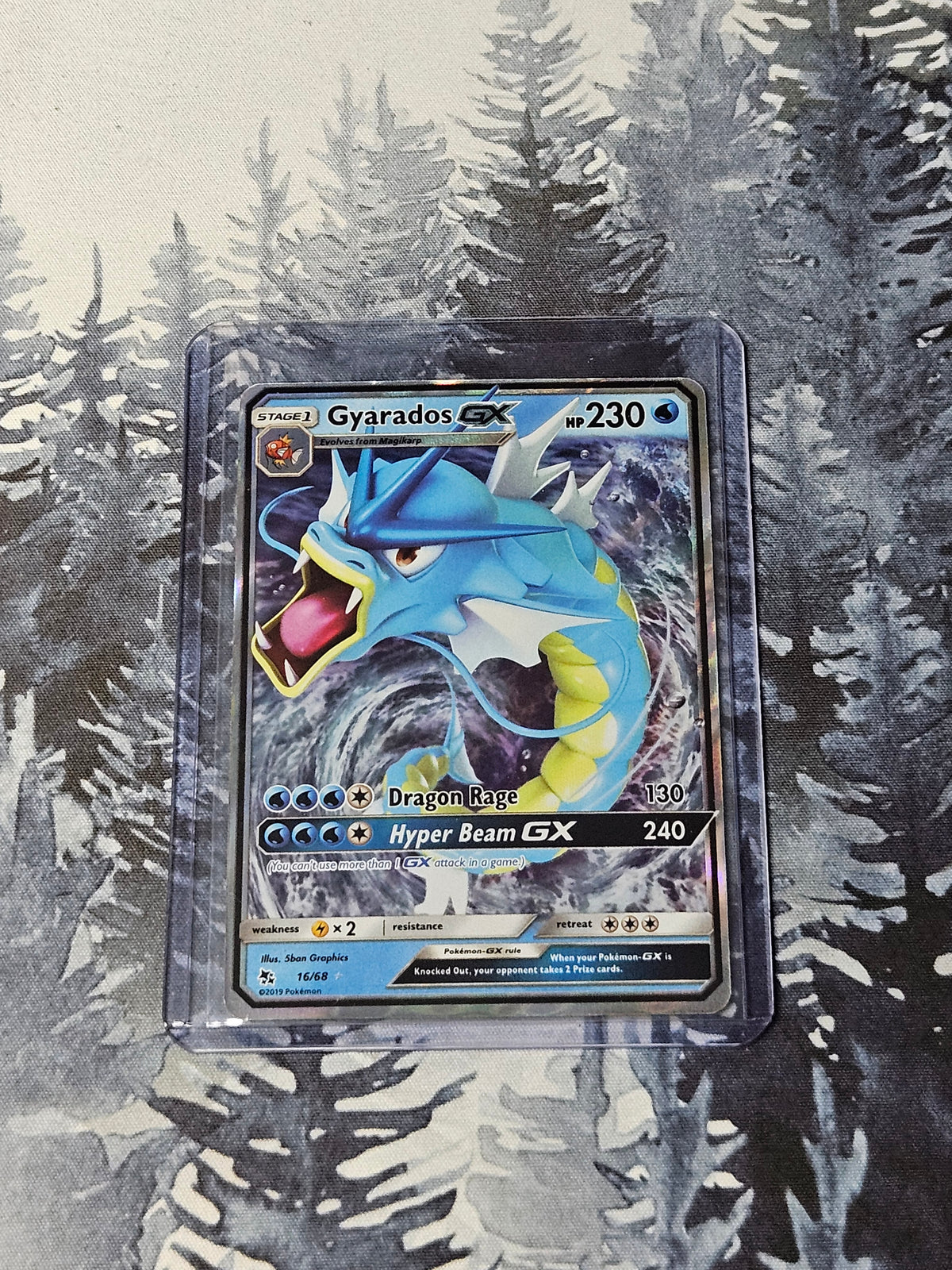 Gyarados GX - 16/68 - Hidden Fates